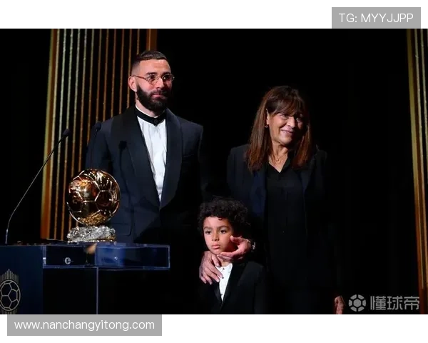 聚焦世界杯金球奖热门球星巅峰对决与荣耀梦想征程全解析深度前瞻 - 副本 - 副本 (2) - 副本