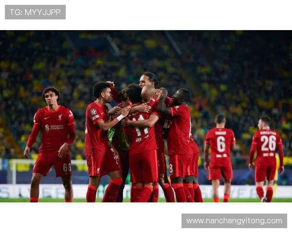 欧冠小组赛激战正酣 多支豪门球队争夺晋级名额角逐愈发白热化