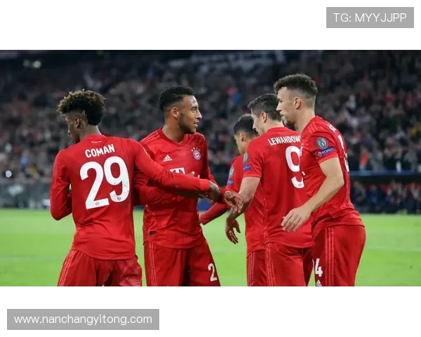 德甲最新动态:拜仁慕尼黑签约新星,多特蒙德阵容调整深度分析 德甲最新动态:拜仁慕尼黑签约新星,多特蒙德阵容调整深度分析